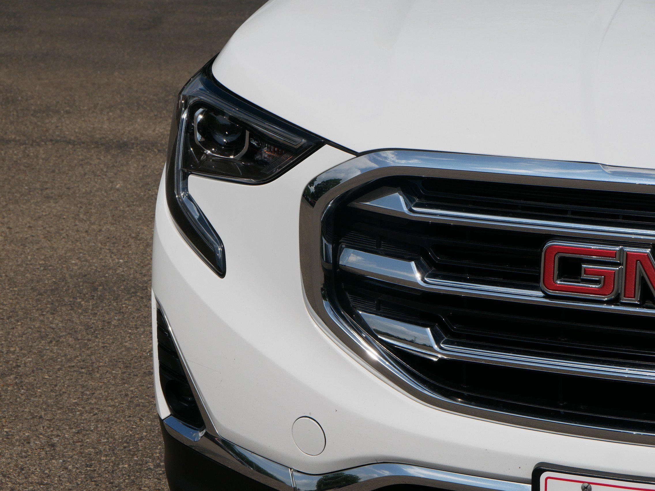 Used 2019 GMC Terrain SLT image 3