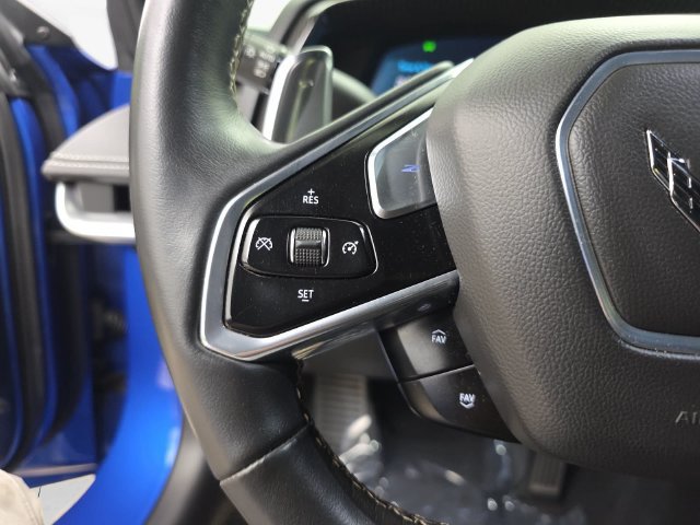 Used 2021 Chevrolet Corvette Stingray Preferred Cpe w/ Z51 Performance Package RWD image 17