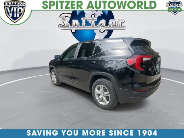 Used 2024 GMC Terrain SLE FWD image 13