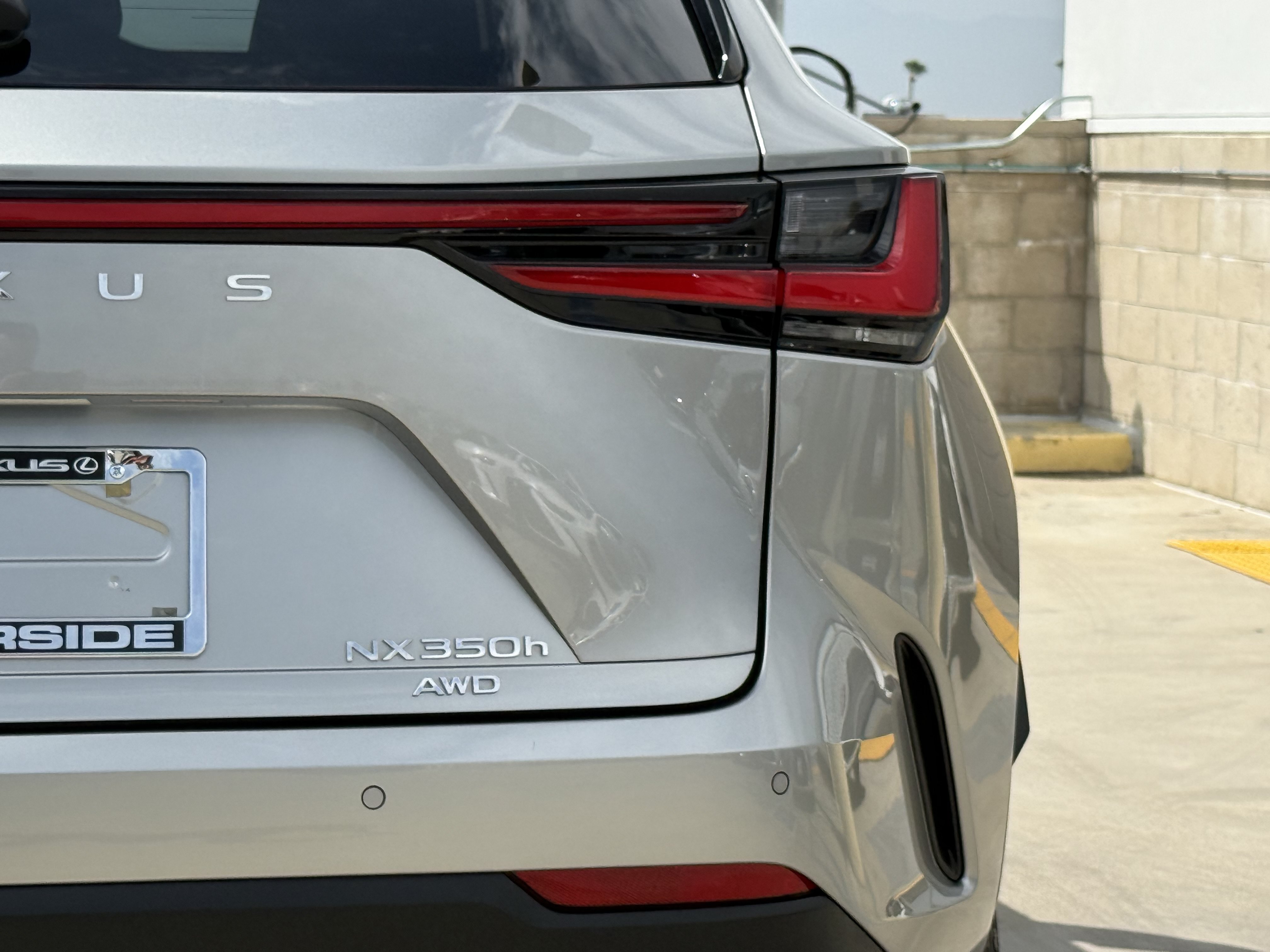 Certified 2025 Lexus NX 350h AWD w/ Accessory Package (2T) image 13