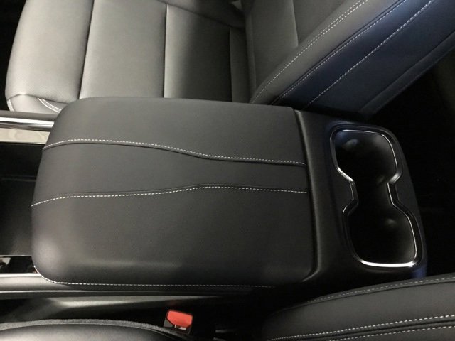 New 2026 Chevrolet Traverse LT w/ Midnight/Sport Edition image 38