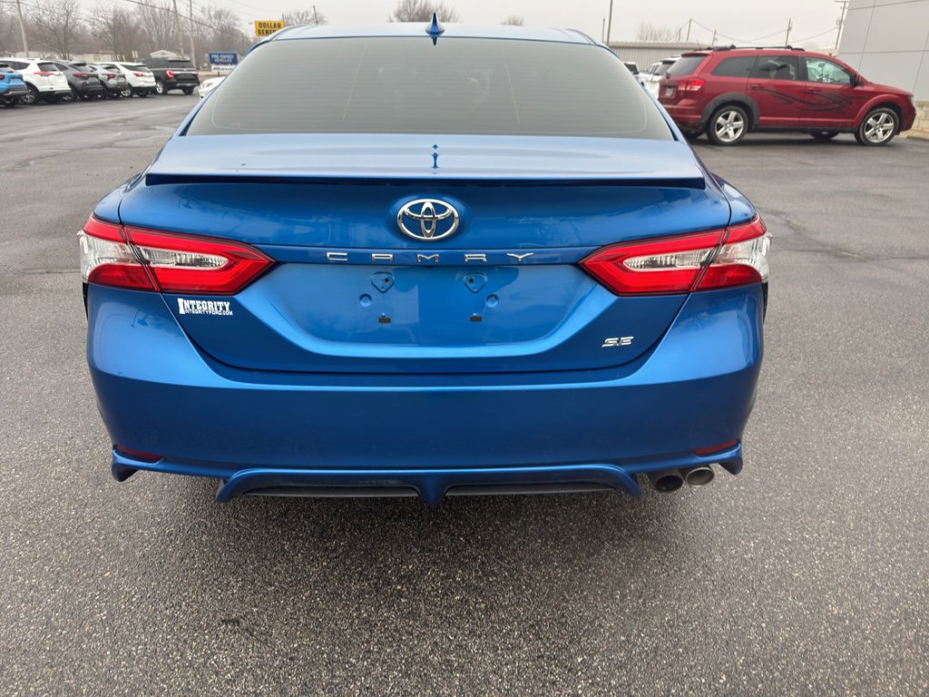 Used 2020 Toyota Camry SE image 7