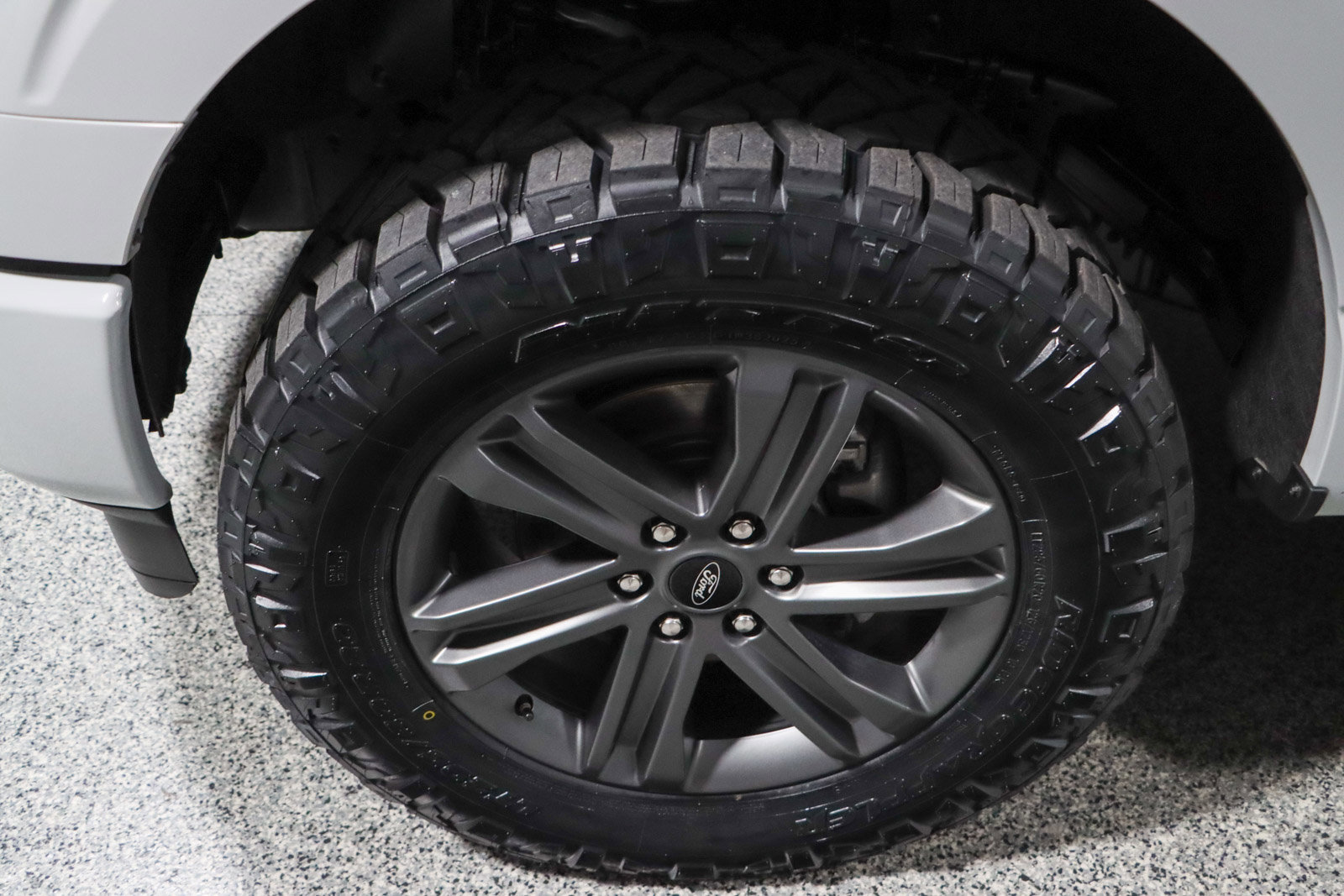 Used 2023 Ford F150 Lariat w/ Equipment Group 502A High image 12