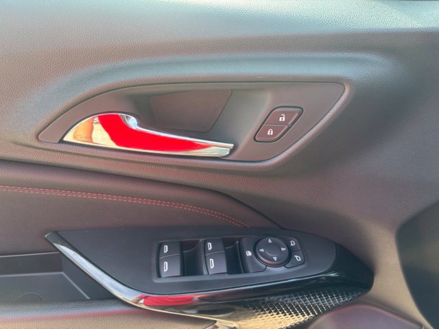 New 2026 Chevrolet Trax RS w/ Sunroof Package FWD image 24