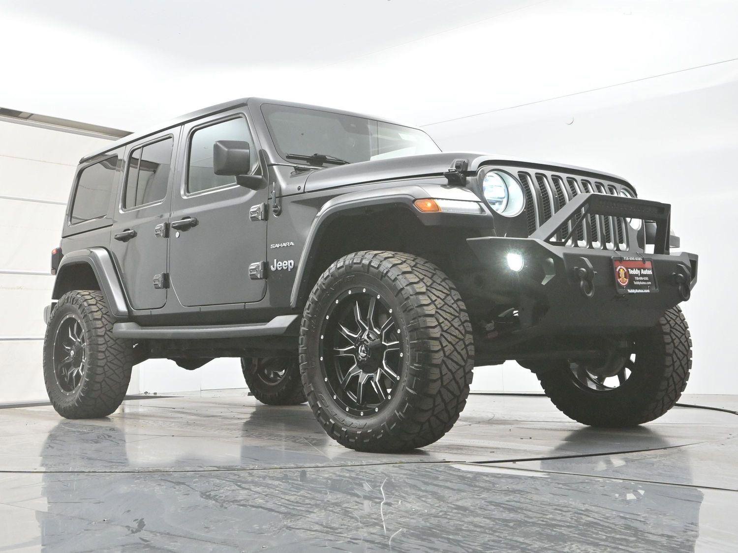 Used 2019 Jeep Wrangler Unlimited Sahara image 26