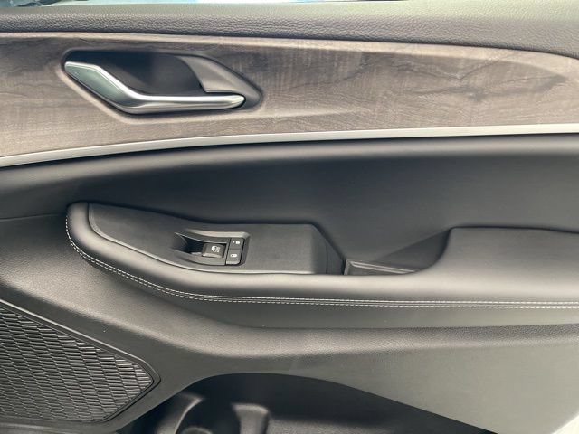 New 2026 Jeep Grand Cherokee Altitude AWD/4WD image 26