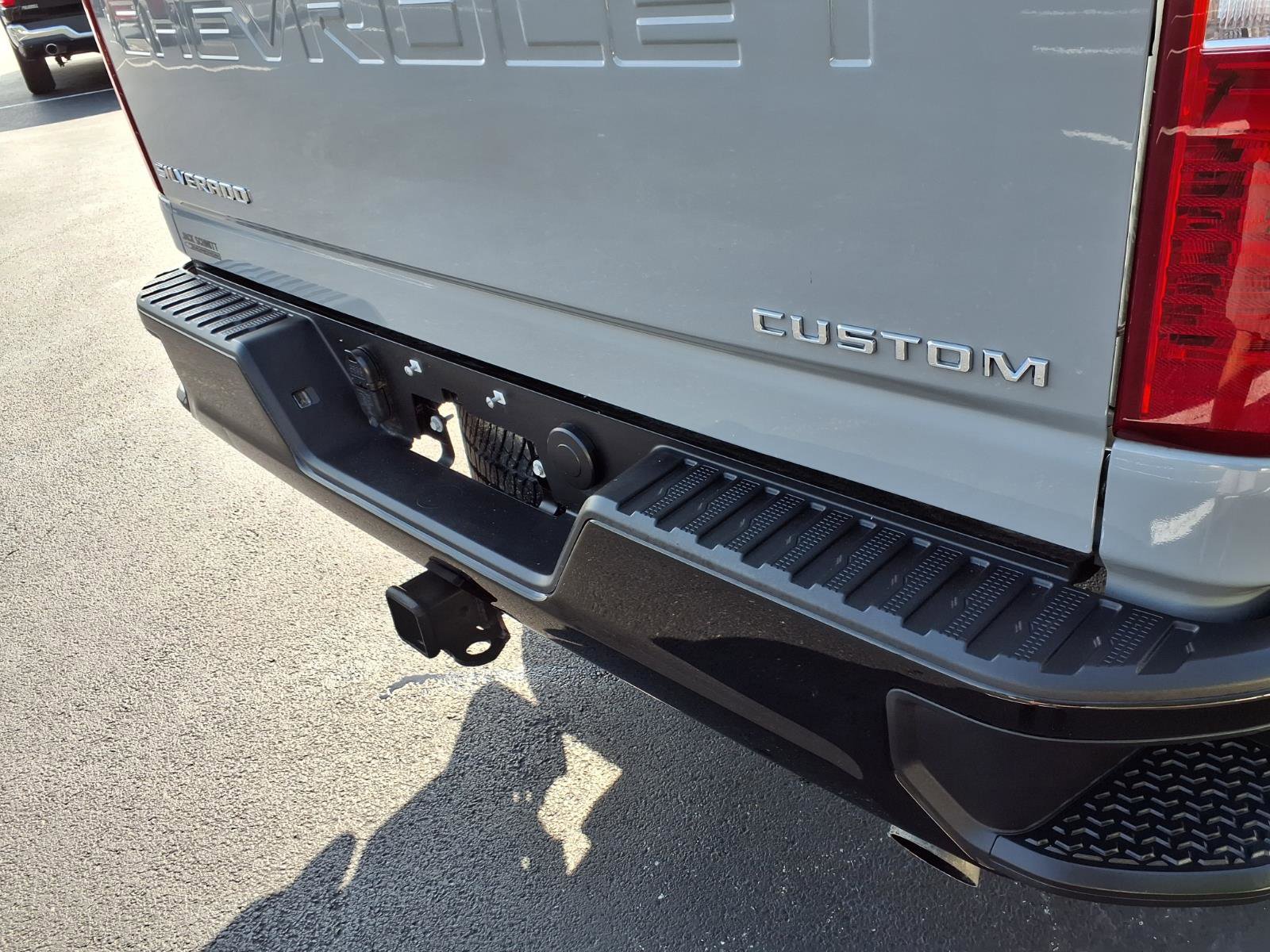 Used 2024 Chevrolet Silverado 2500 Custom w/ Custom Convenience Package image 30