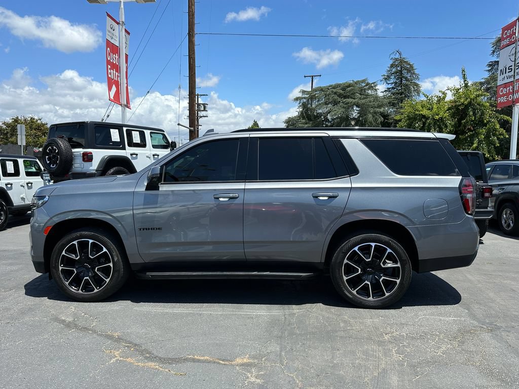 Used 2022 Chevrolet Tahoe RST w/ Luxury Package AWD/4WD image 3