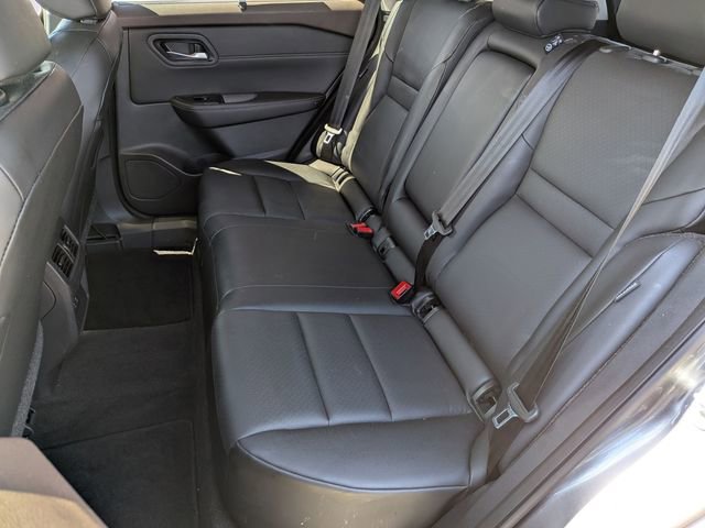 Certified 2023 Nissan Rogue SV w/ SV Premium B Package AWD/4WD image 29