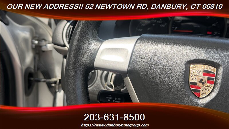 Used 2005 Porsche Boxster RWD image 19