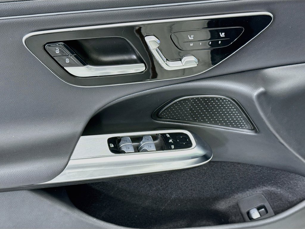 Certified 2024 Mercedes-Benz E 350 4MATIC Sedan image 22
