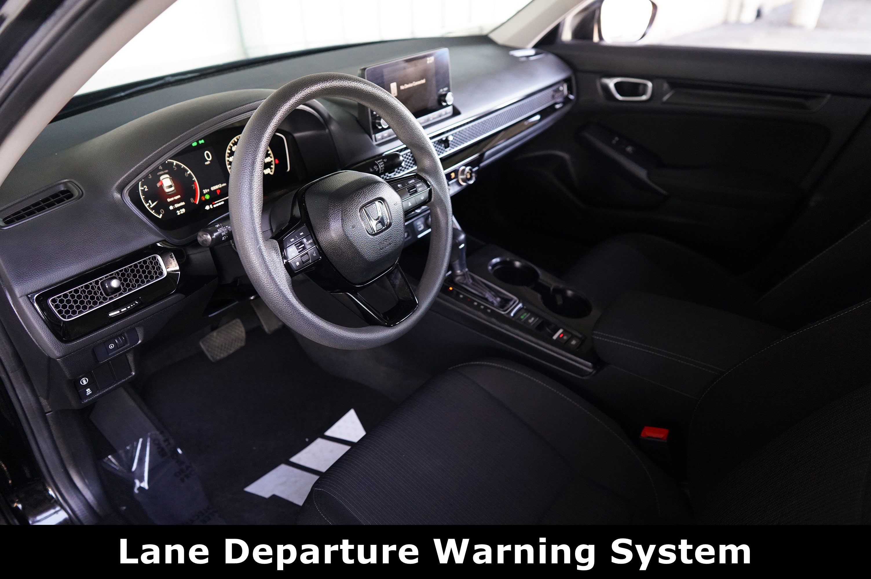 Used 2024 Honda Civic LX image 4