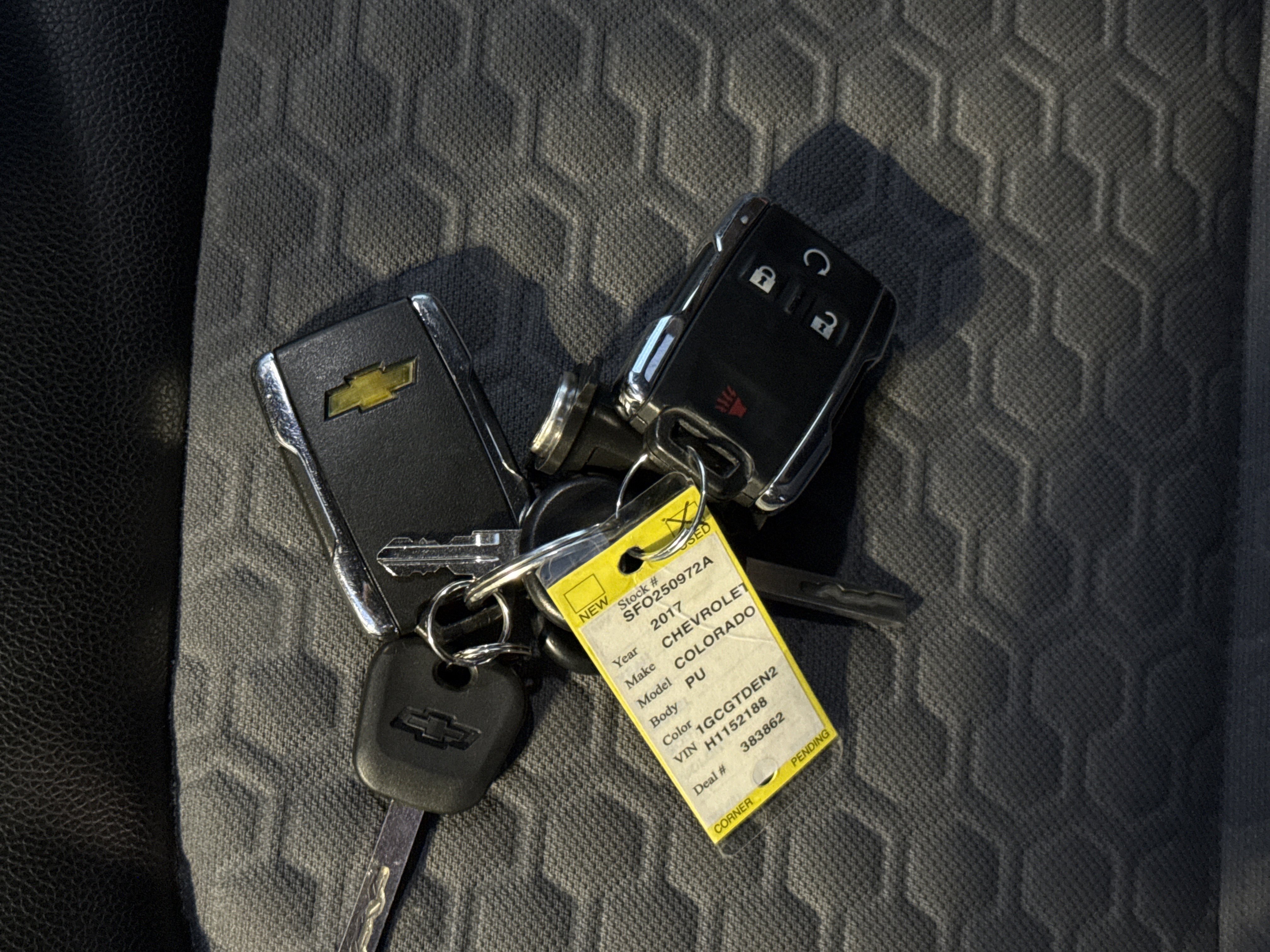 Used 2017 Chevrolet Colorado Z71 image 32