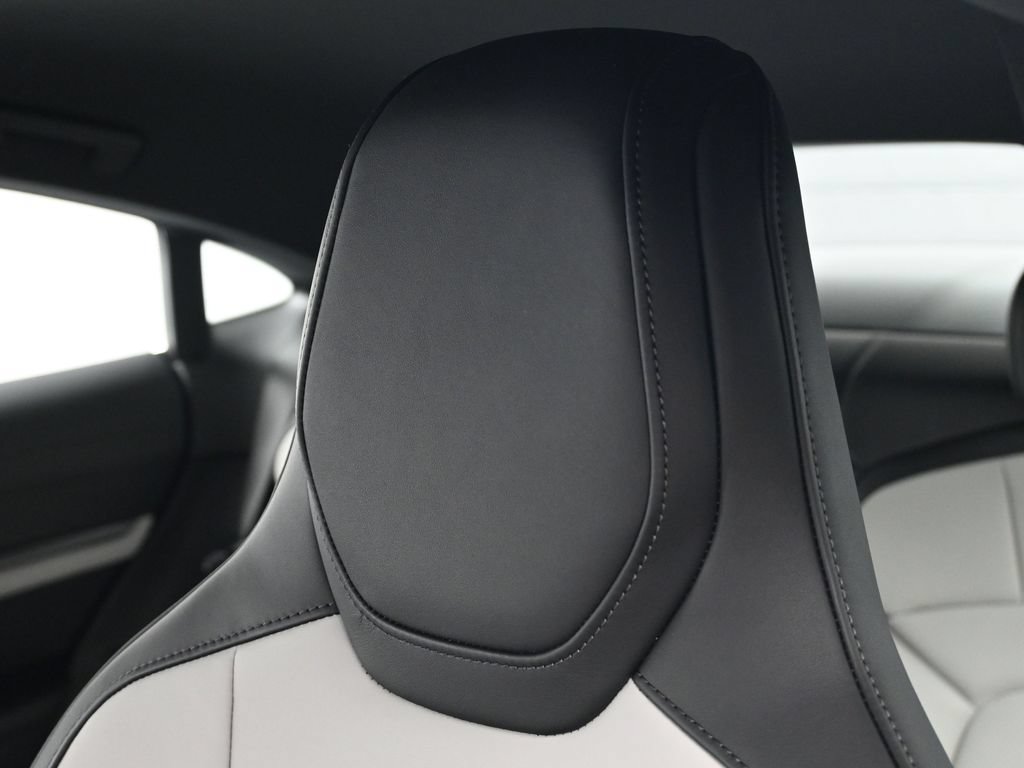 New 2026 Porsche Taycan 4S AWD/4WD image 20