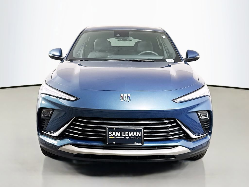 Used 2024 Buick Envista Preferred w/ Convenience II Package image 2