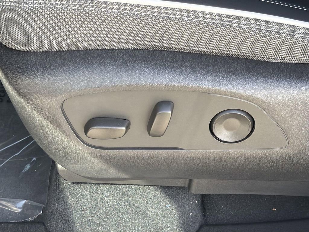 New 2026 GMC Sierra EV Elevation AWD/4WD image 23