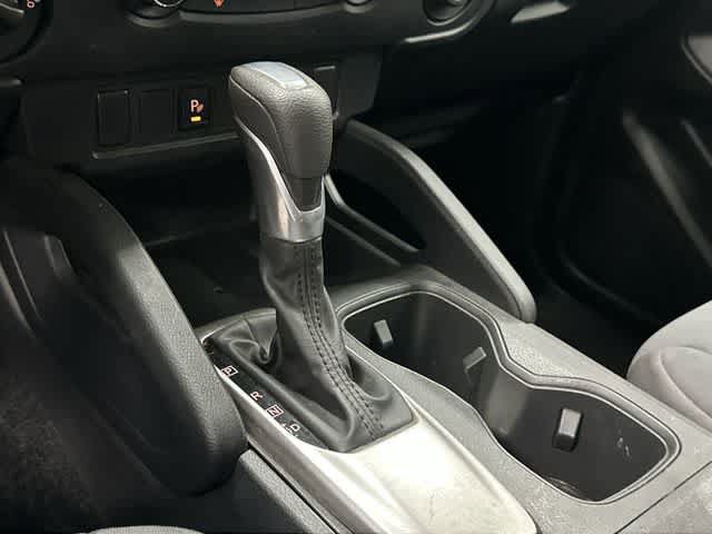 Used 2025 Nissan Frontier S w/ Tow Package AWD/4WD image 24