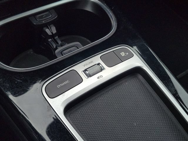 Used 2025 Mercedes-Benz CLA 250 image 31