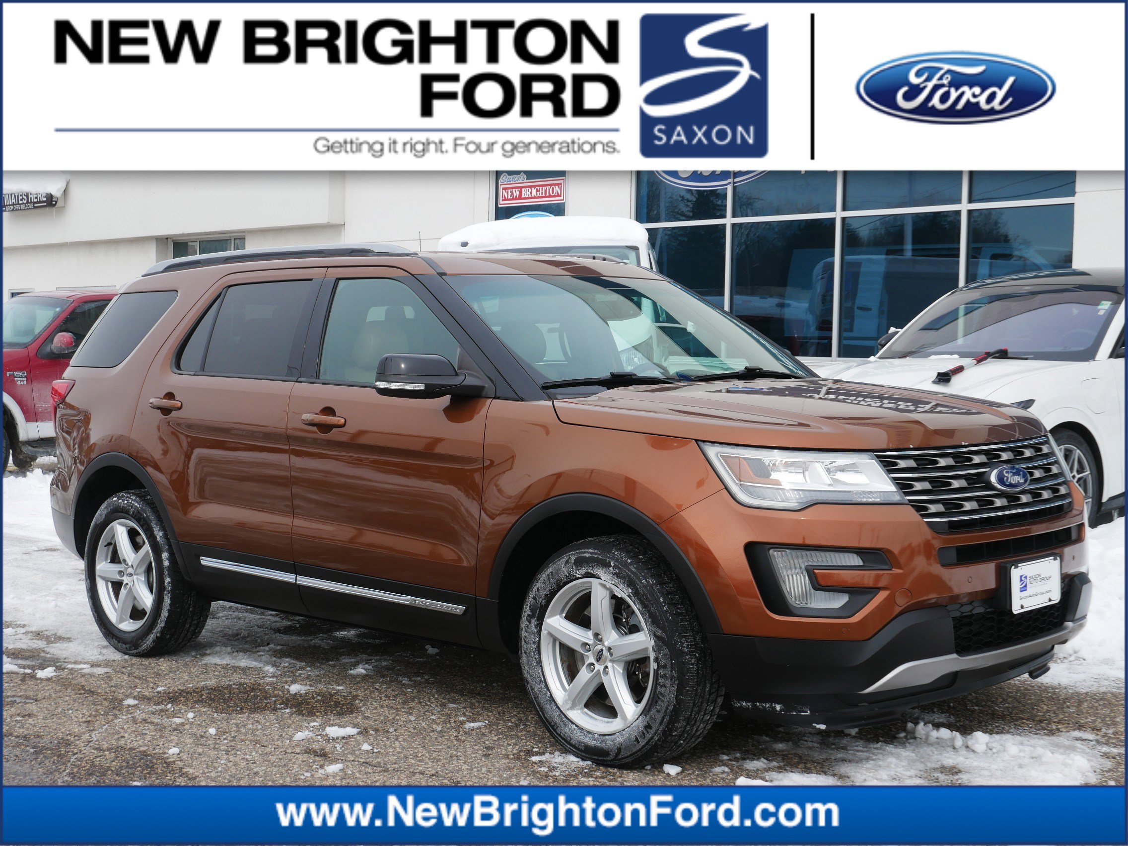 Used 2017 Ford Explorer XLT w/ Equipment Group 202A AWD/4WD image 1