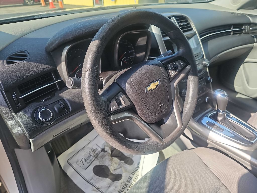 Used 2013 Chevrolet Malibu LS w/ Protection Package FWD image 19