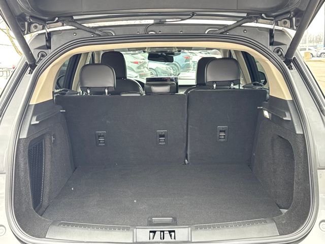 Used 2025 Lincoln Corsair FWD image 12