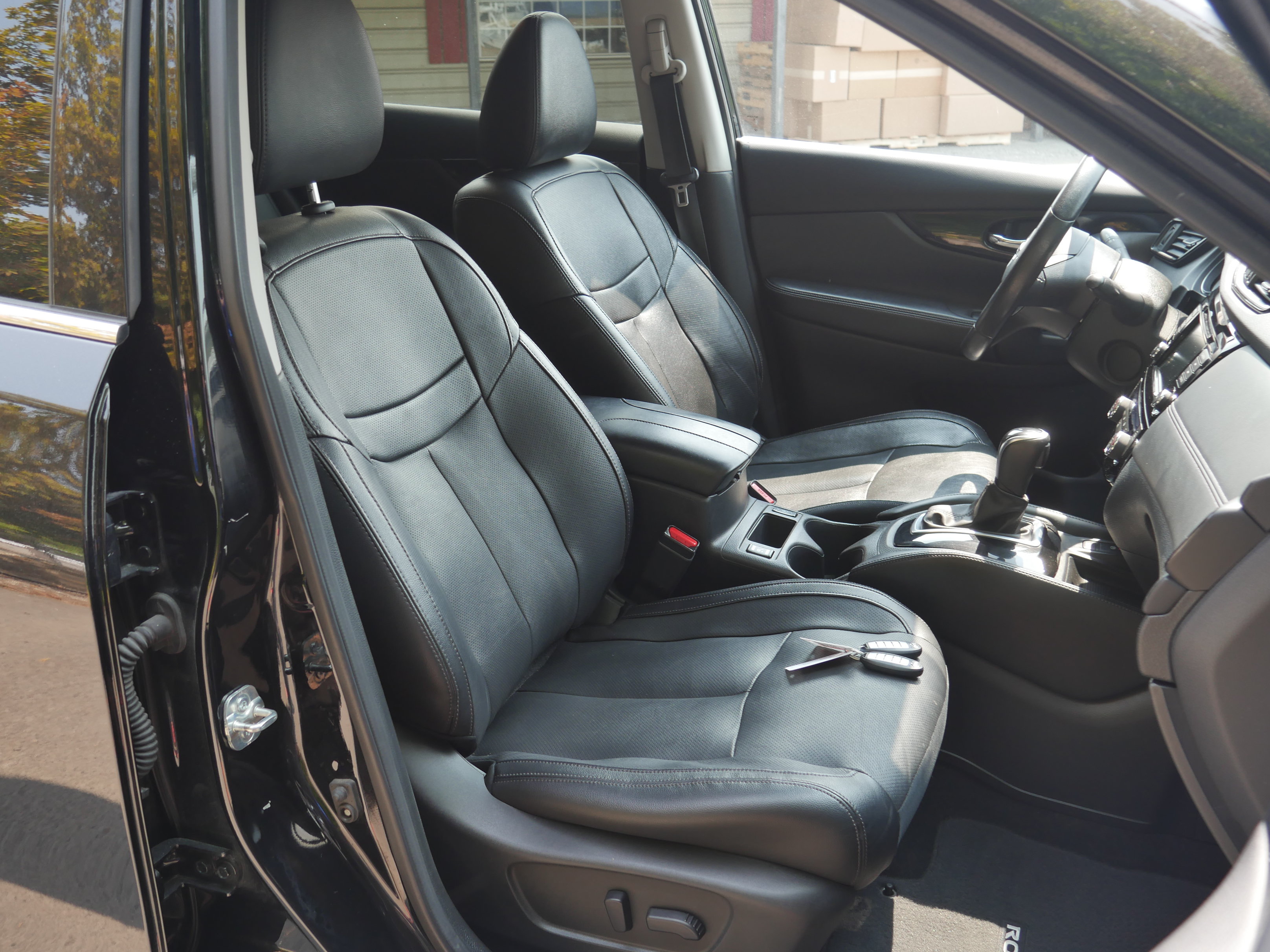 Used 2019 Nissan Rogue SL w/ Premium Package AWD/4WD image 25