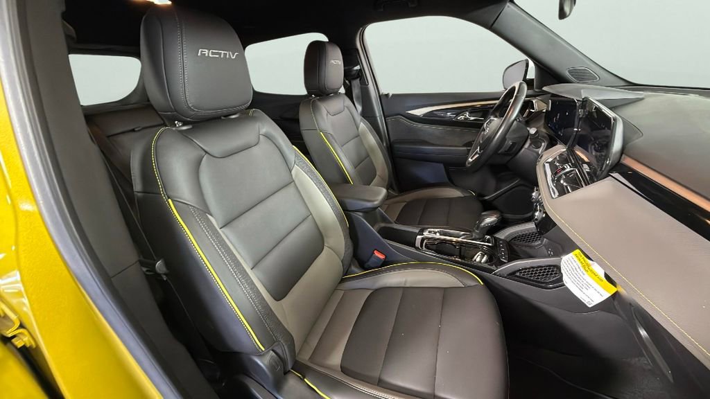 Used 2024 Chevrolet TrailBlazer ACTIV w/ Driver Confidence Package image 31