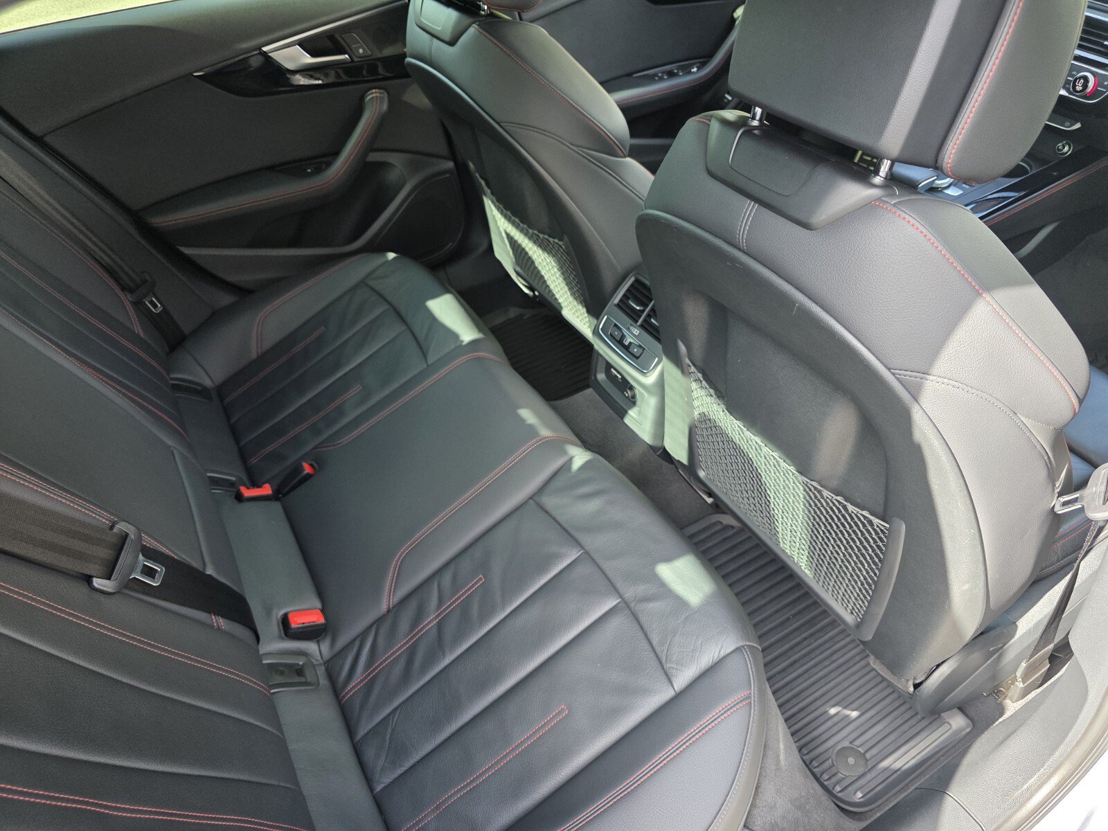 Used 2019 Audi A4 2.0T Premium Plus w/ Premium Plus Package AWD/4WD image 27