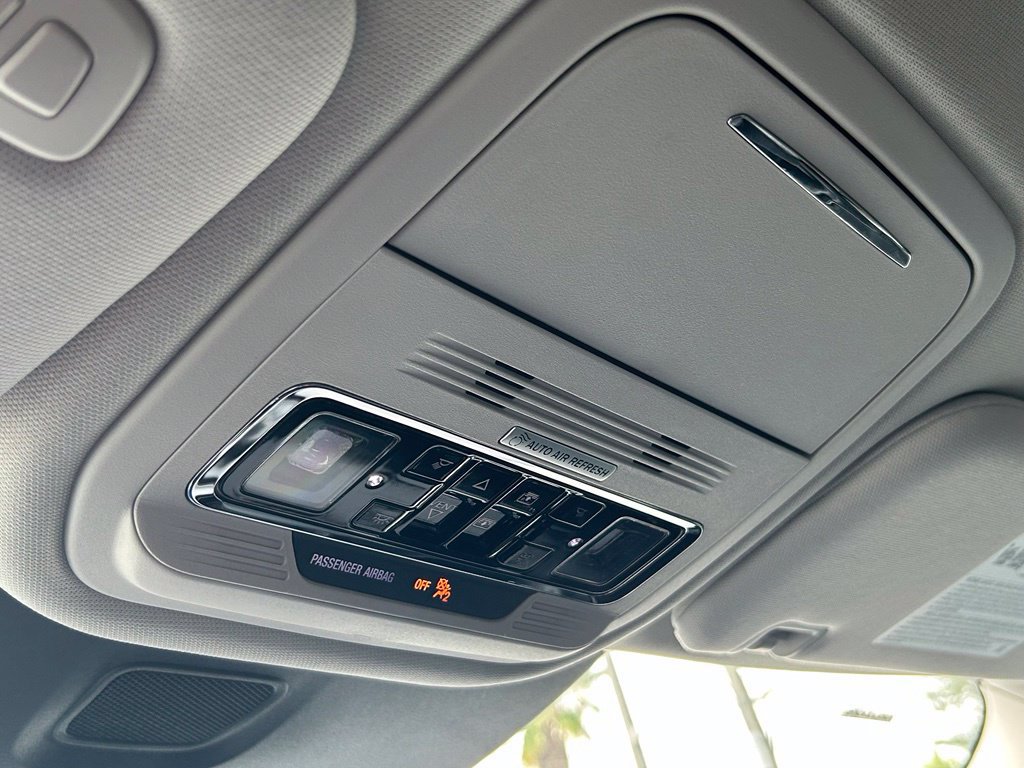 Used 2026 Lincoln Aviator 2WD w/ Jet Appearance Package image 25