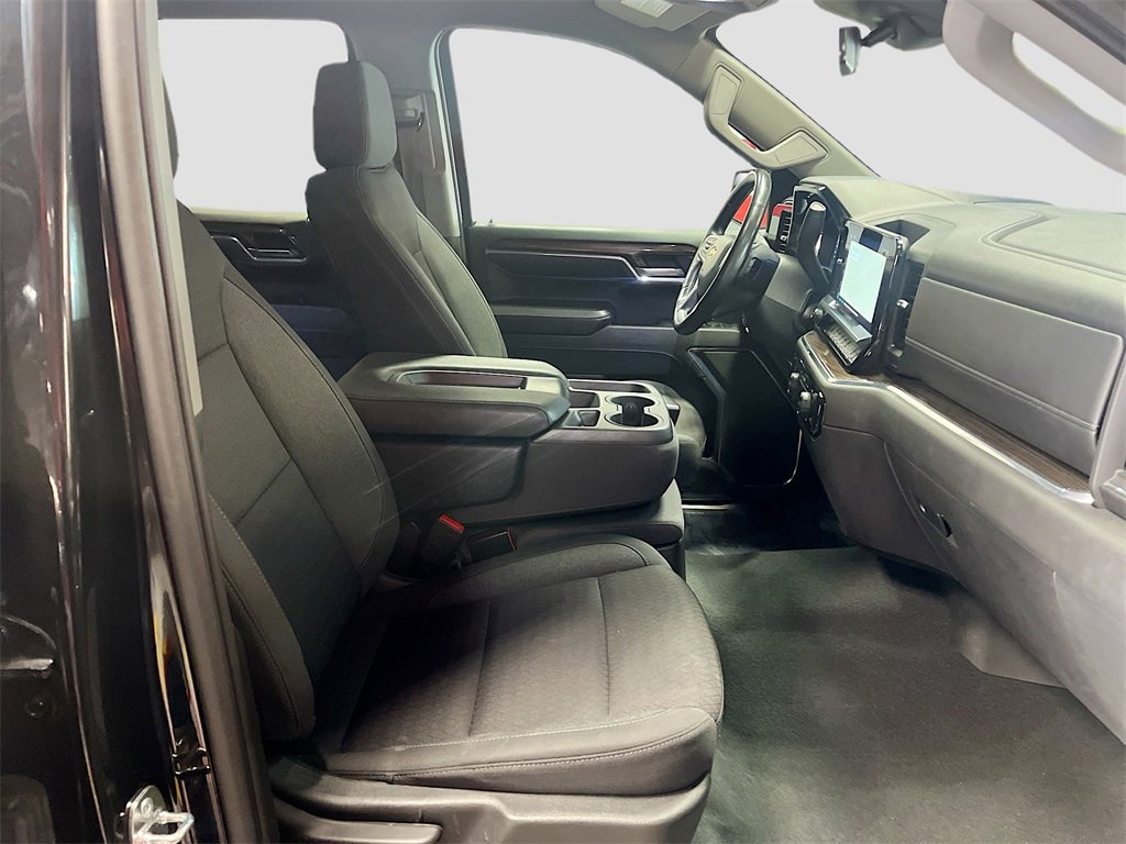 Used 2023 Chevrolet Silverado 1500 LT image 28