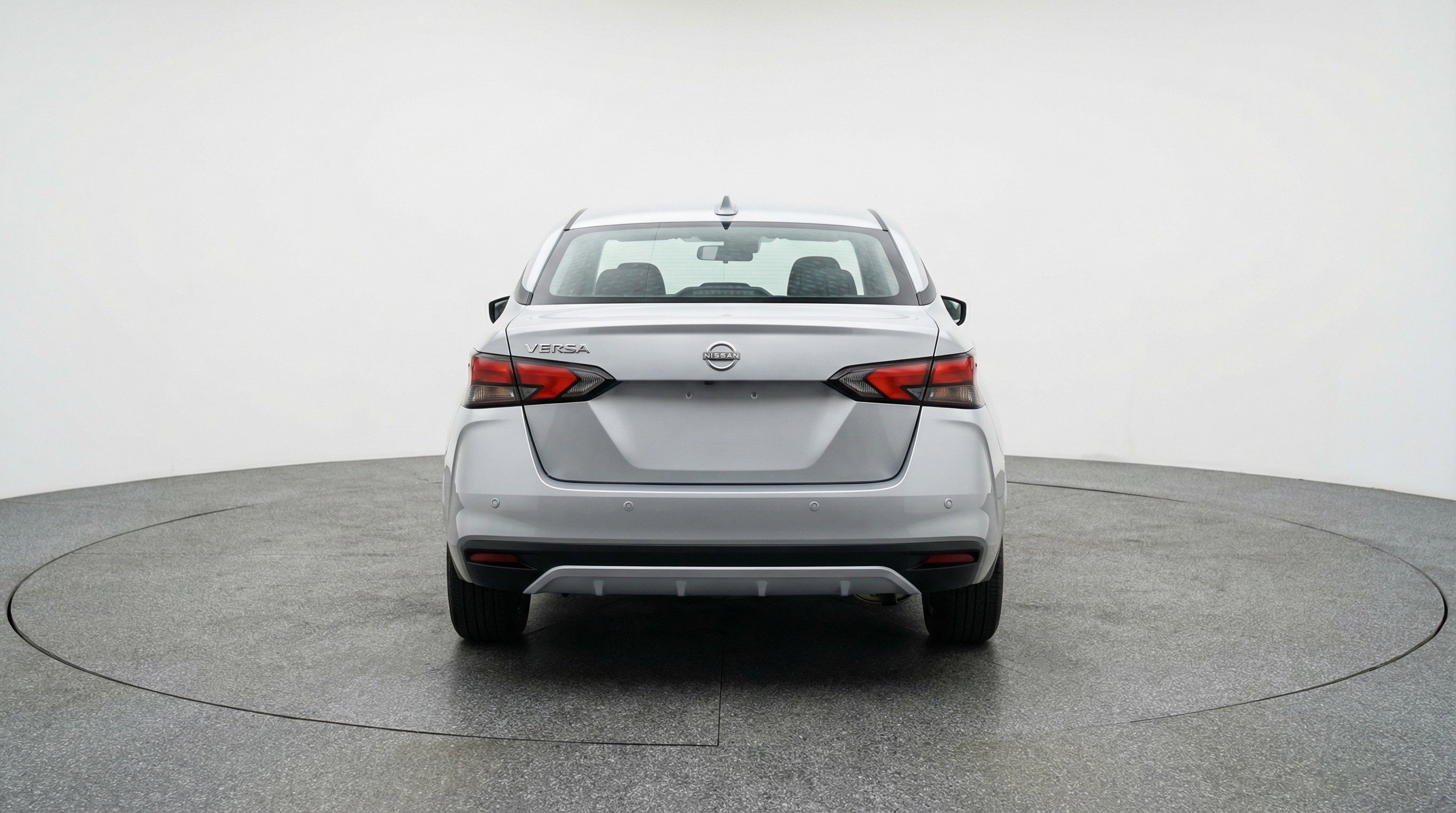 Used 2025 Nissan Versa SV FWD image 7