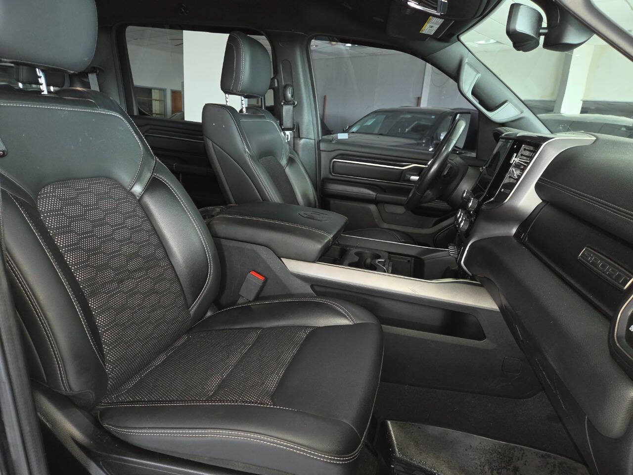 Used 2019 RAM 1500 Sport w/ Level 2 Equipment Group AWD/4WD image 33