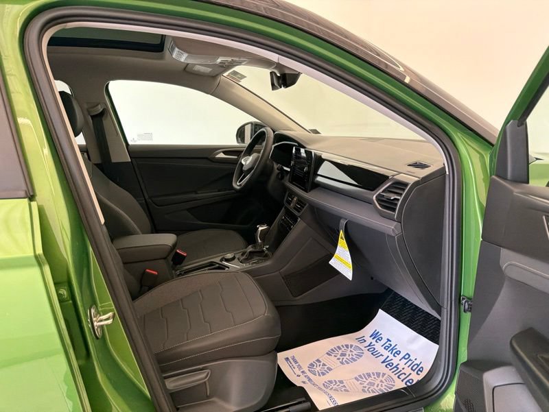 New 2026 Volkswagen Taos SE AWD/4WD image 22