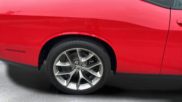 Used 2020 Dodge Challenger SXT w/ Plus Package RWD image 32