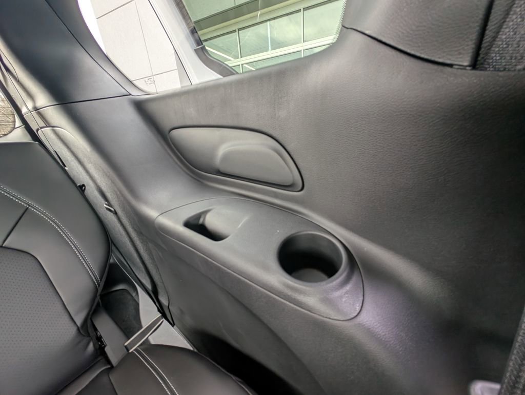 New 2026 Chrysler Pacifica Select w/ S Appearance Package image 39