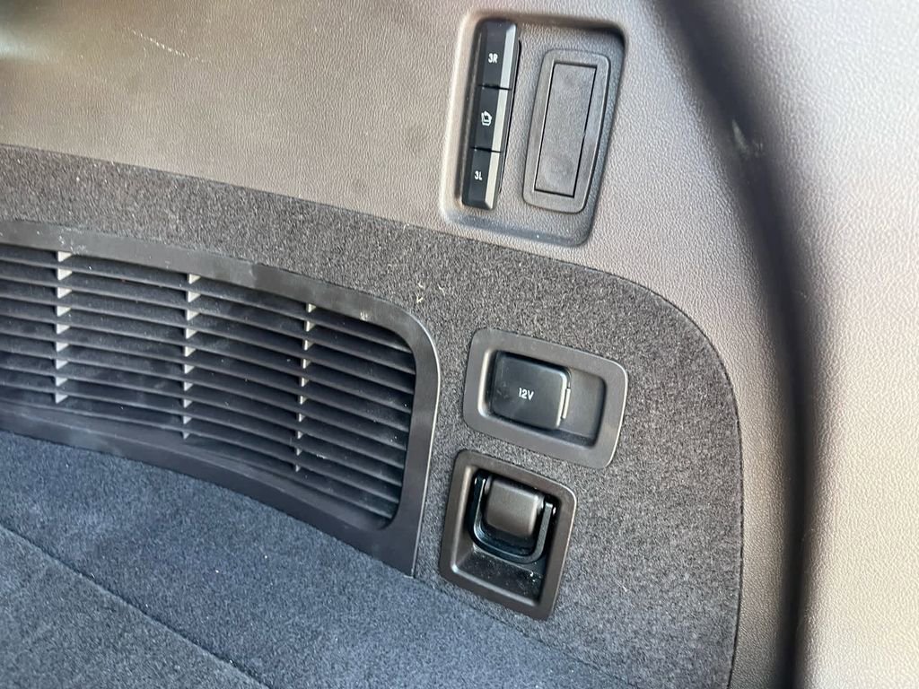 Used 2022 Lincoln Aviator Reserve w/ Equipment Group 201A image 12