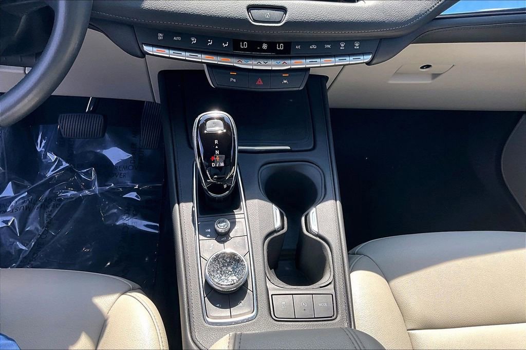 Certified 2023 Cadillac XT4 Luxury w/ Driver Awareness Package image 15