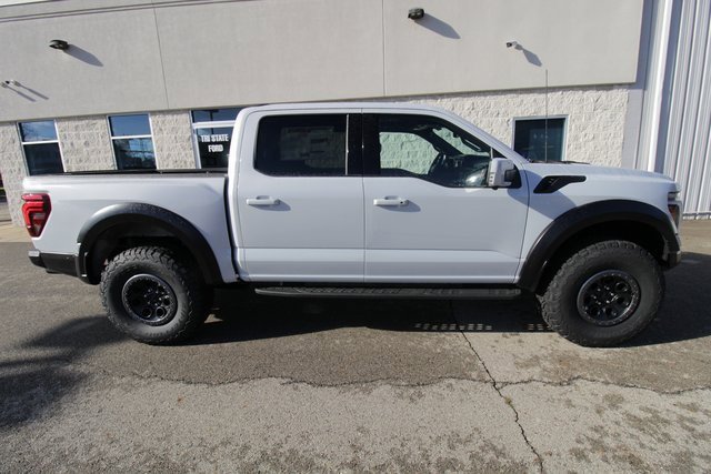 New 2025 Ford F150 Raptor image 18