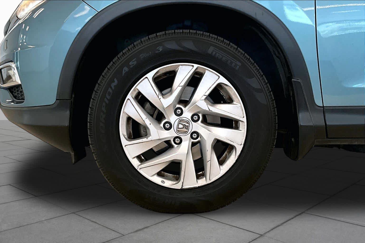 Used 2015 Honda CR-V EX-L image 9