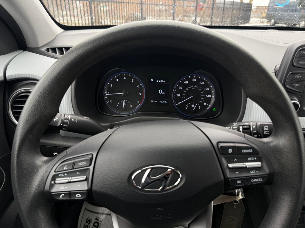 Used 2019 Hyundai Kona SE image 18