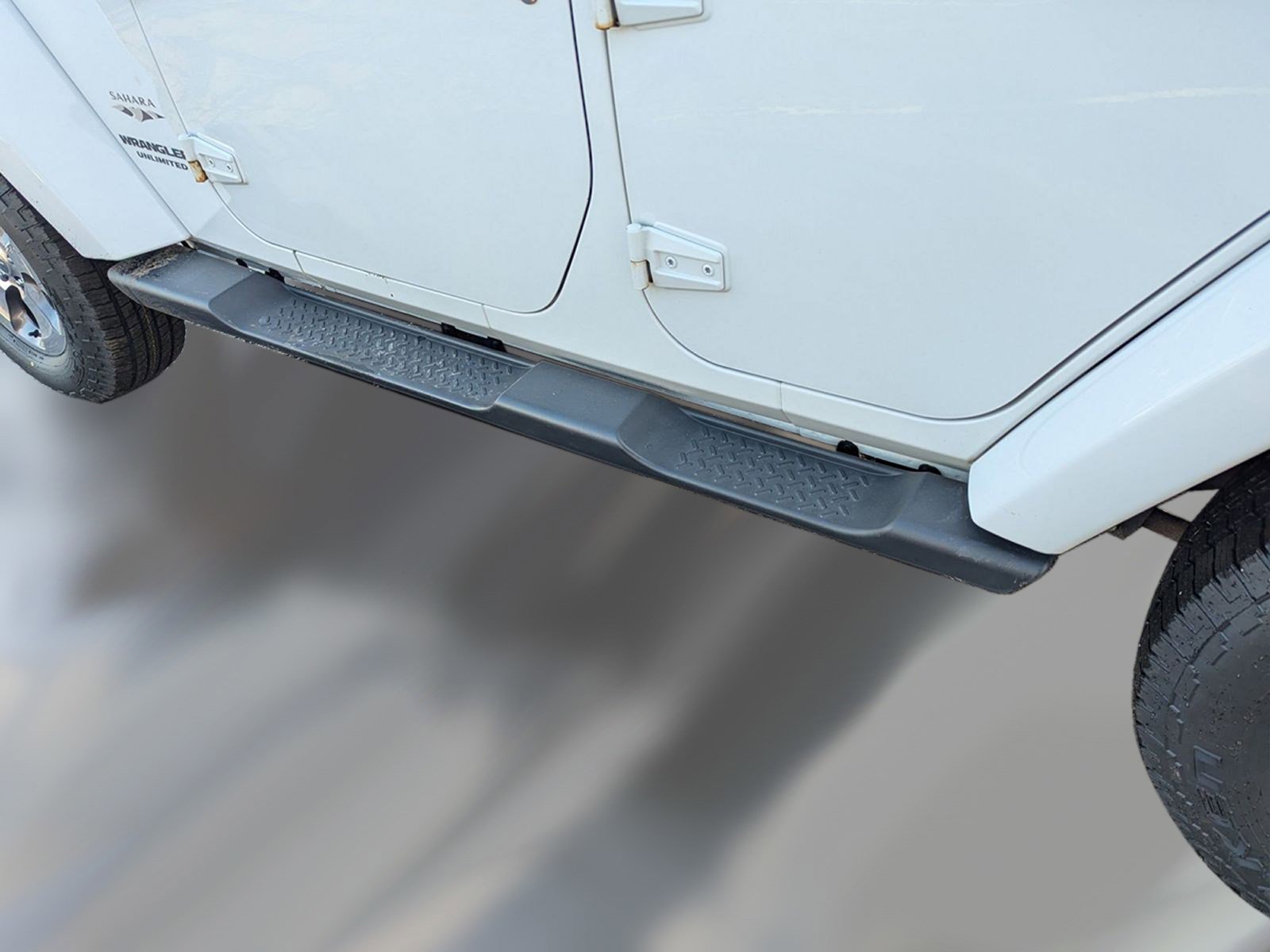 Used 2017 Jeep Wrangler Unlimited Sahara image 20