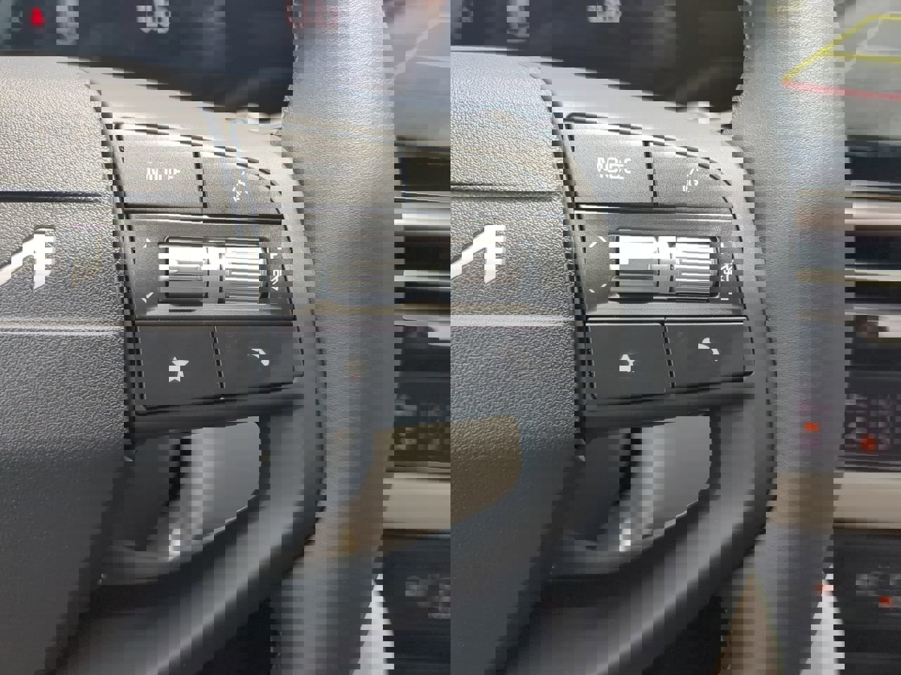 New 2026 Kia Sportage EX image 22