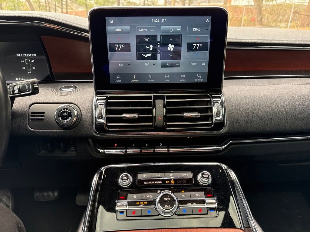 Used 2020 Lincoln Navigator L Reserve w/ Equipment Group 208A Reserve image 20