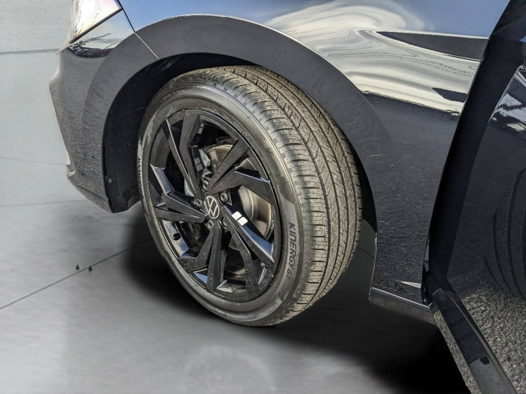 New 2026 Volkswagen Jetta SE FWD image 29
