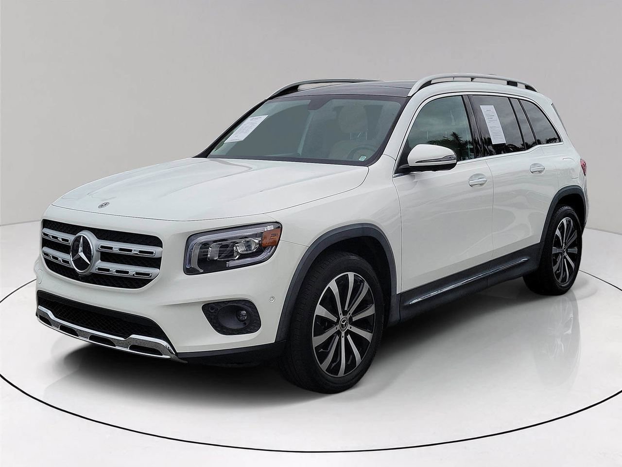 Certified 2022 Mercedes-Benz GLB 250 image 3