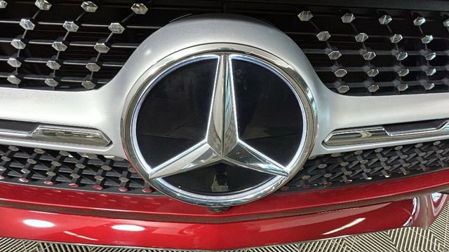 Used 2022 Mercedes-Benz GLC 300 4MATIC Coupe w/ AMG Line image 9