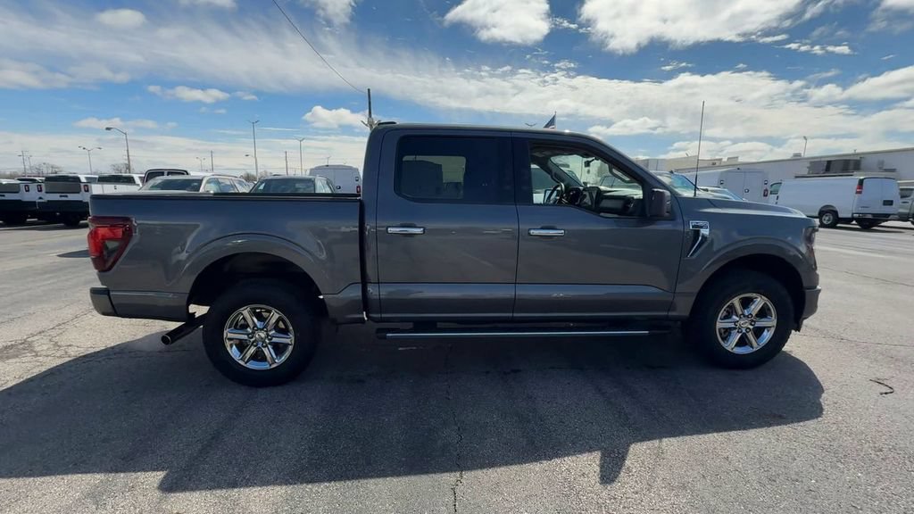 Used 2025 Ford F150 XLT w/ Equipment Group 301A Standard AWD/4WD image 9