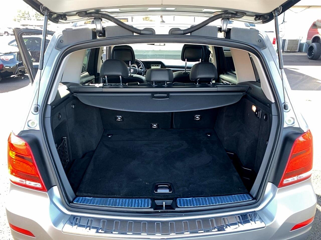 Used 2015 Mercedes-Benz GLK 350 RWD 4dr GLK 350 image 17