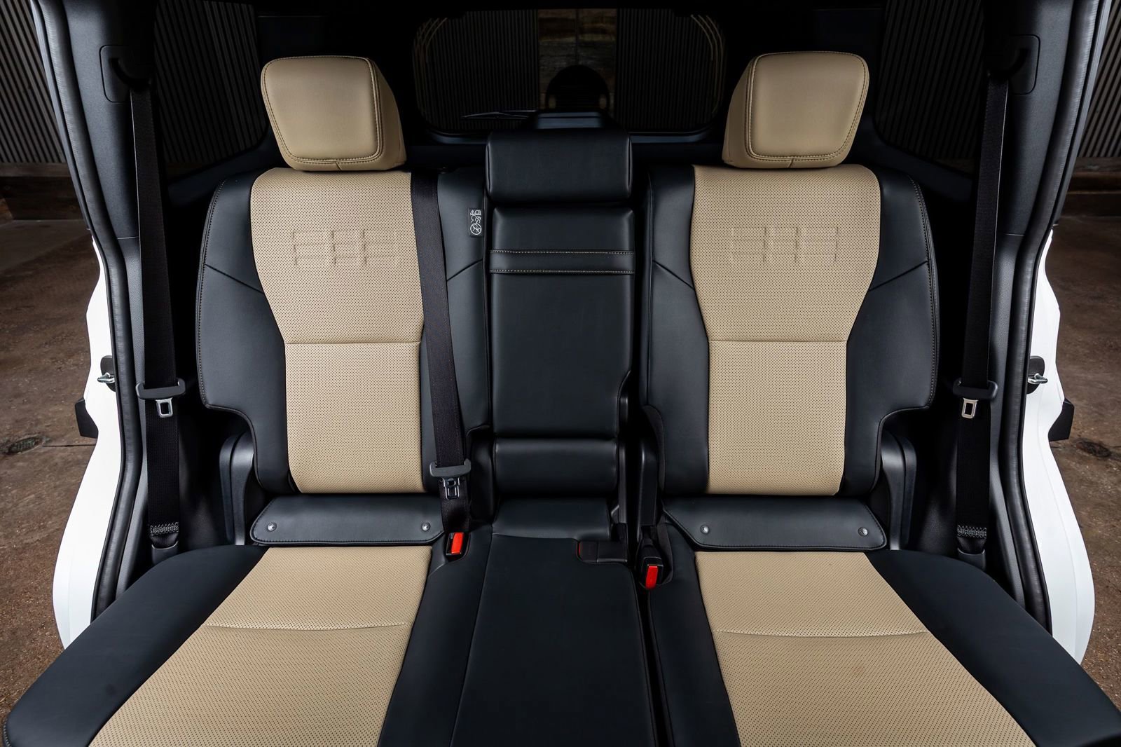 Used 2025 Lexus GX 550 image 35