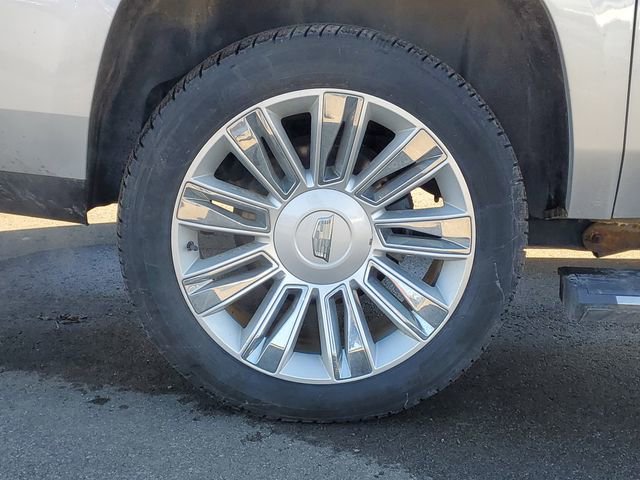 Used 2015 Cadillac Escalade ESV Platinum image 5